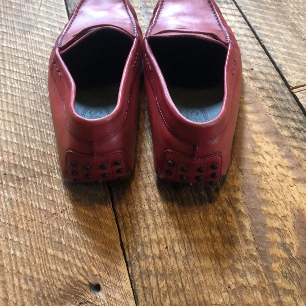 Tod’s Red leather driving loafers shoes size 8
